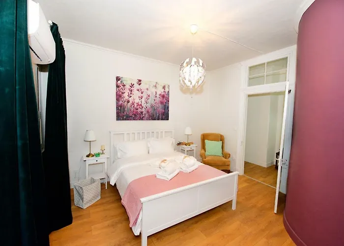 Old Fortress Luxury Appartement