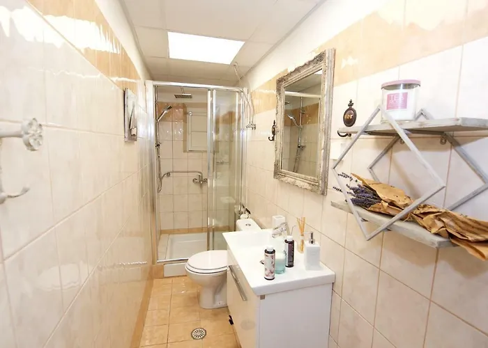 Old Fortress Luxury Appartement