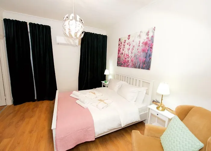 Old Fortress Luxury Appartement