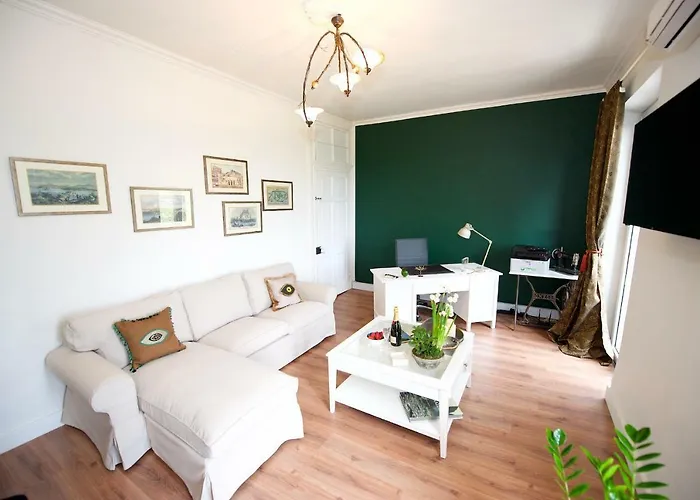 Old Fortress Luxury Appartement