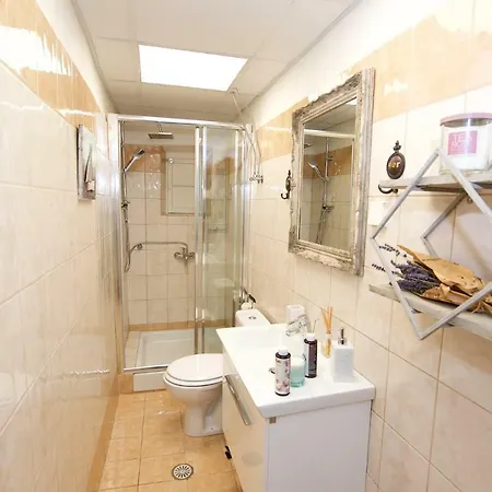 Old Fortress Luxury Daire